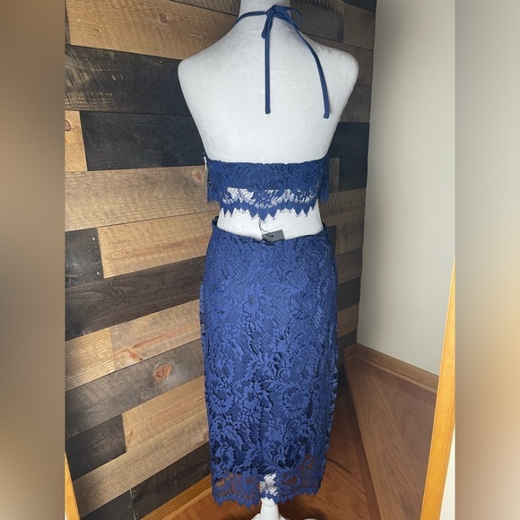 For Love and Lemons Maui Waui Navy Lace 2 piece Set, Size Large New! - Picture 4 of 10